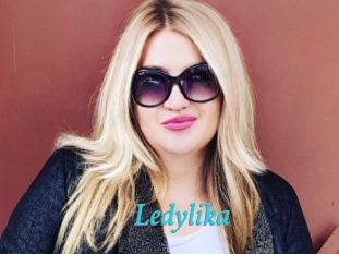 ledylika Salope 2 Mature